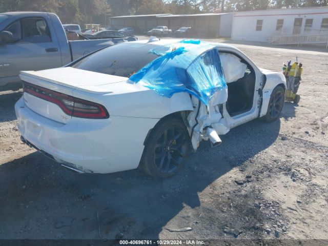 Photo 3 VIN: 2C3CDXCT4HH528104 - DODGE CHARGER 