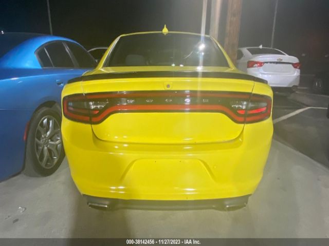 Photo 2 VIN: 2C3CDXCT4JH133636 - DODGE CHARGER 