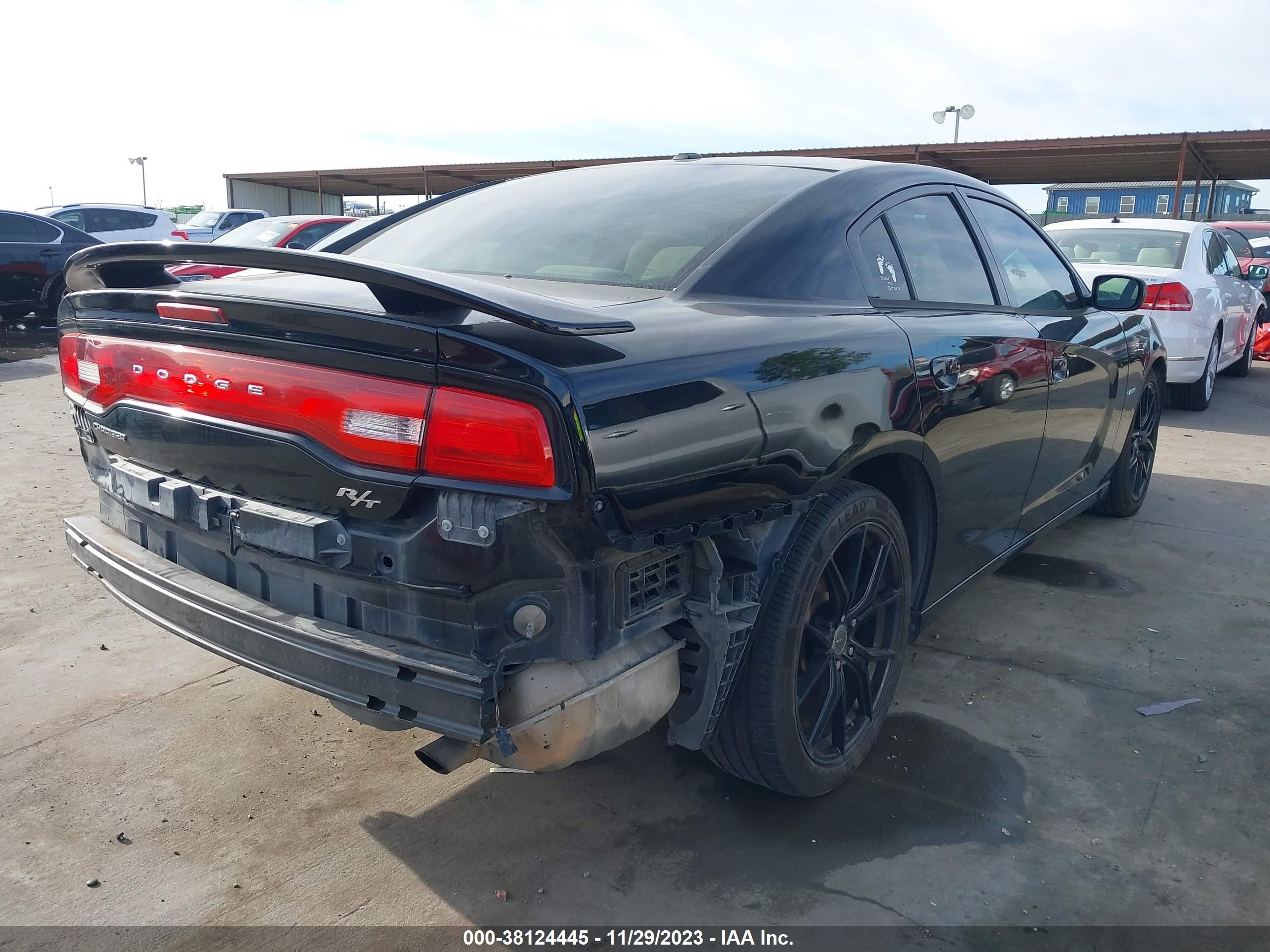 Photo 3 VIN: 2C3CDXCT5DH552714 - DODGE CHARGER 