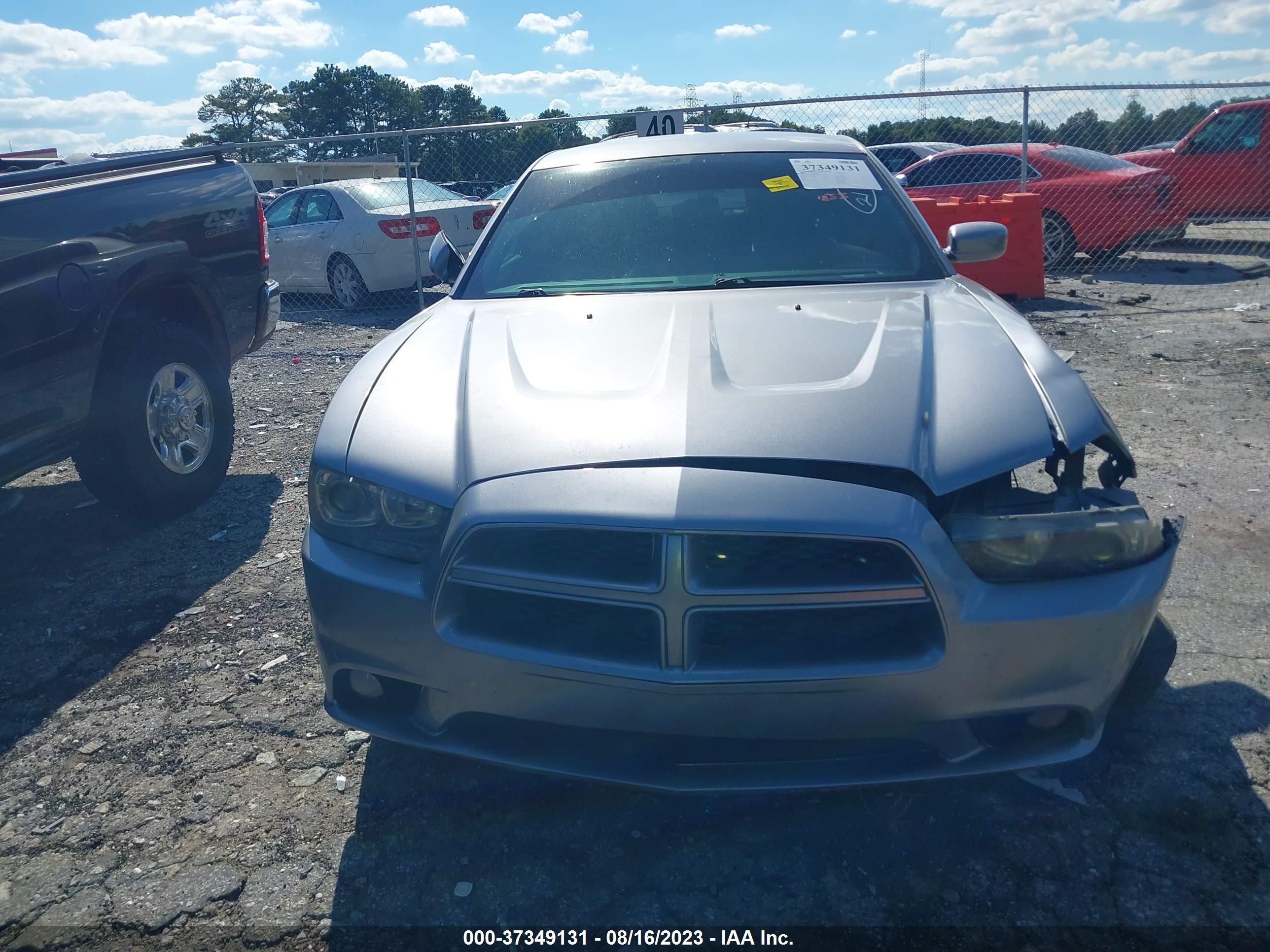 Photo 12 VIN: 2C3CDXCT5DH651288 - DODGE CHARGER 