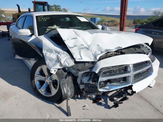 Photo 5 VIN: 2C3CDXCT5DH675638 - DODGE CHARGER 