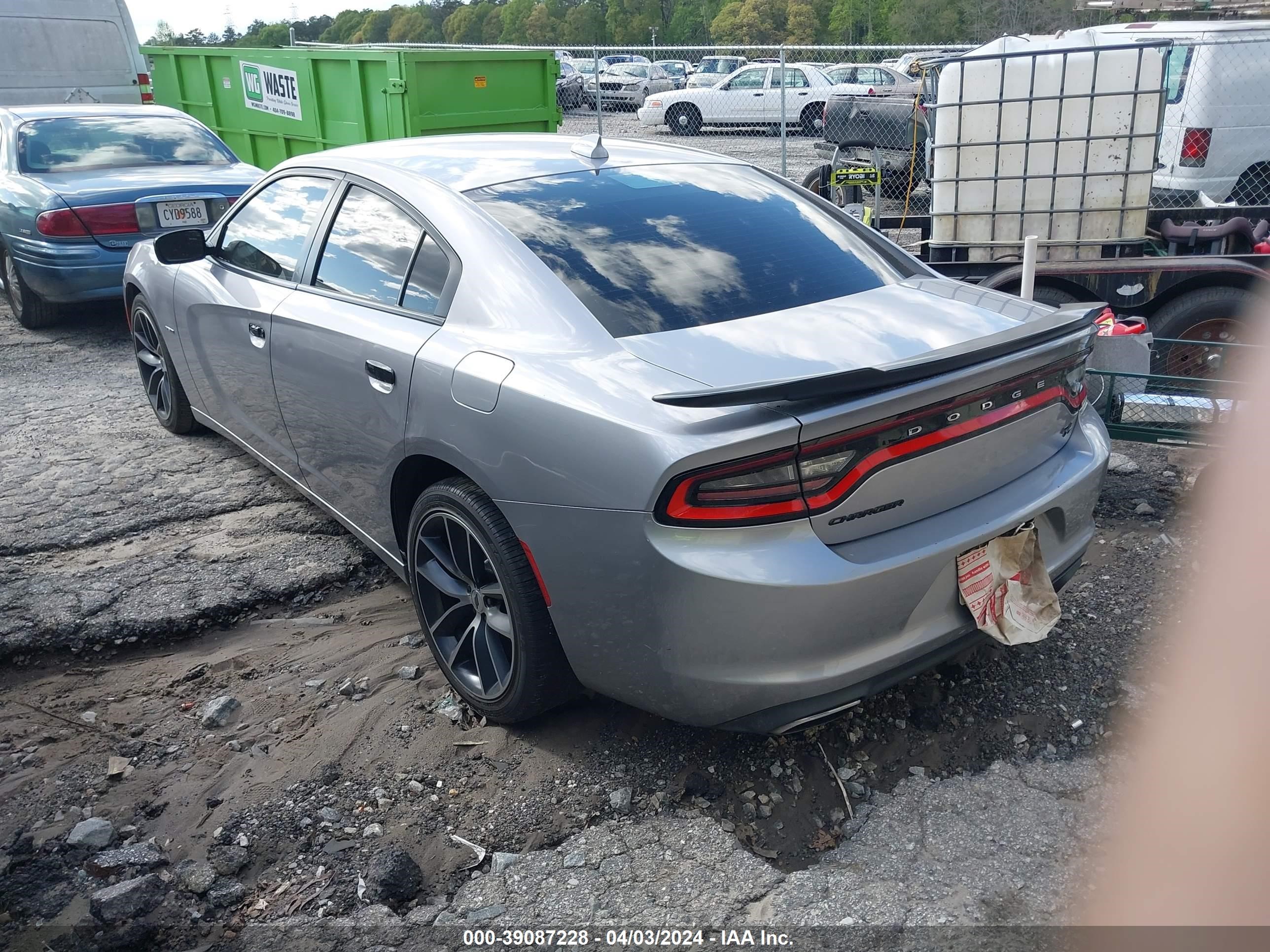 Photo 2 VIN: 2C3CDXCT5GH258976 - DODGE CHARGER 