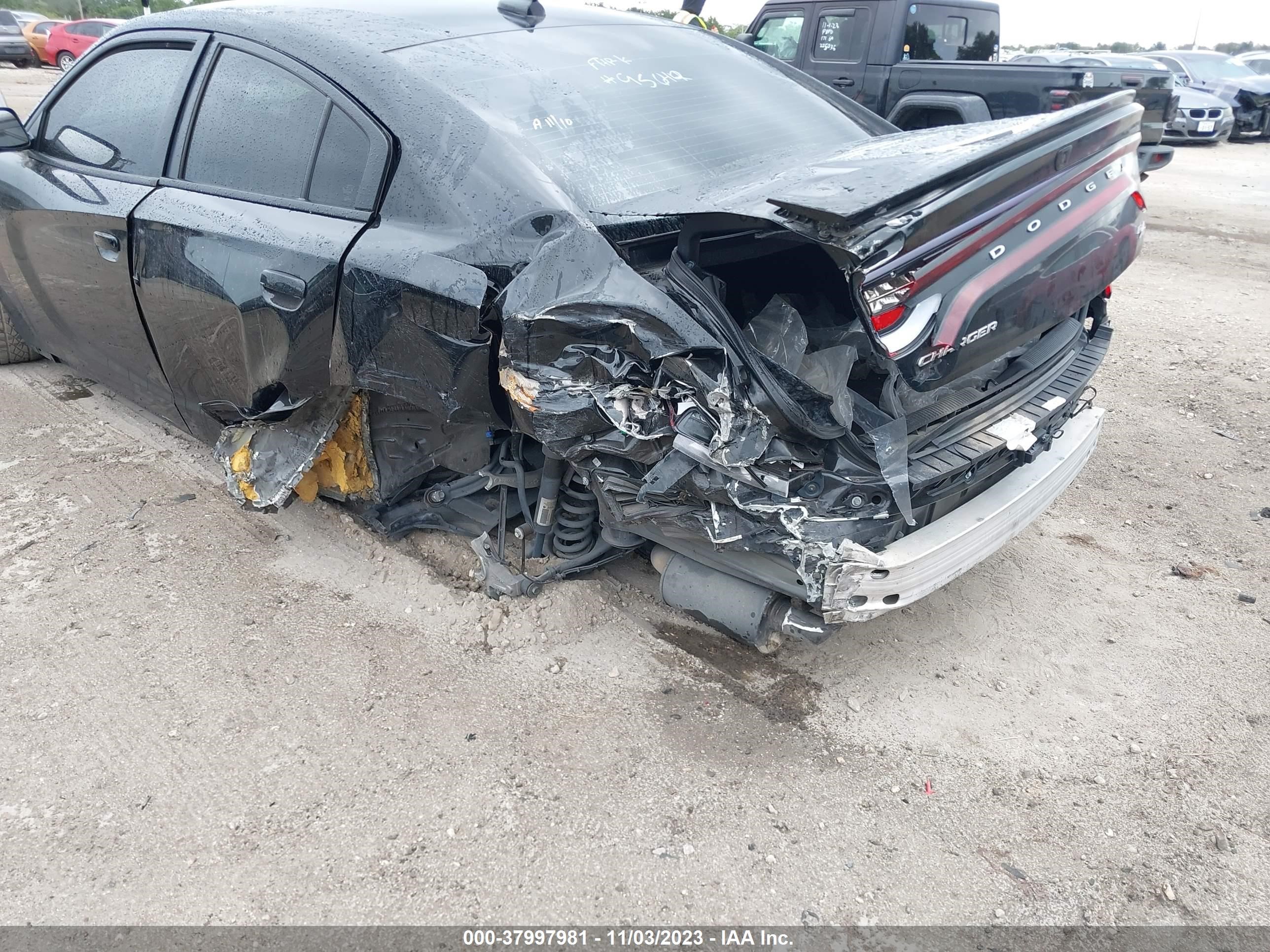 Photo 5 VIN: 2C3CDXCT5JH155841 - DODGE CHARGER 