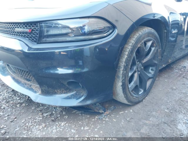 Photo 5 VIN: 2C3CDXCT5JH187351 - DODGE CHARGER 