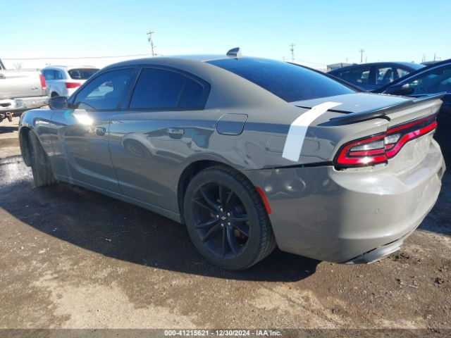 Photo 2 VIN: 2C3CDXCT5JH217643 - DODGE CHARGER 