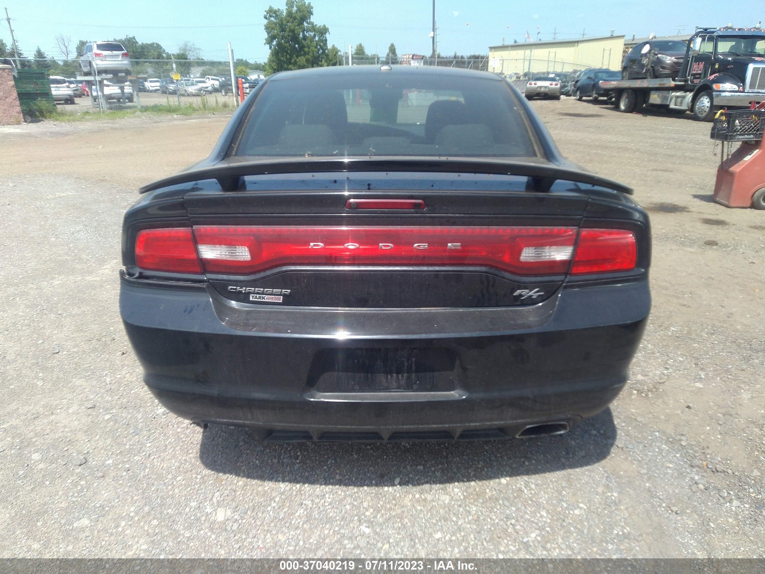 Photo 15 VIN: 2C3CDXCT6EH177983 - DODGE CHARGER 