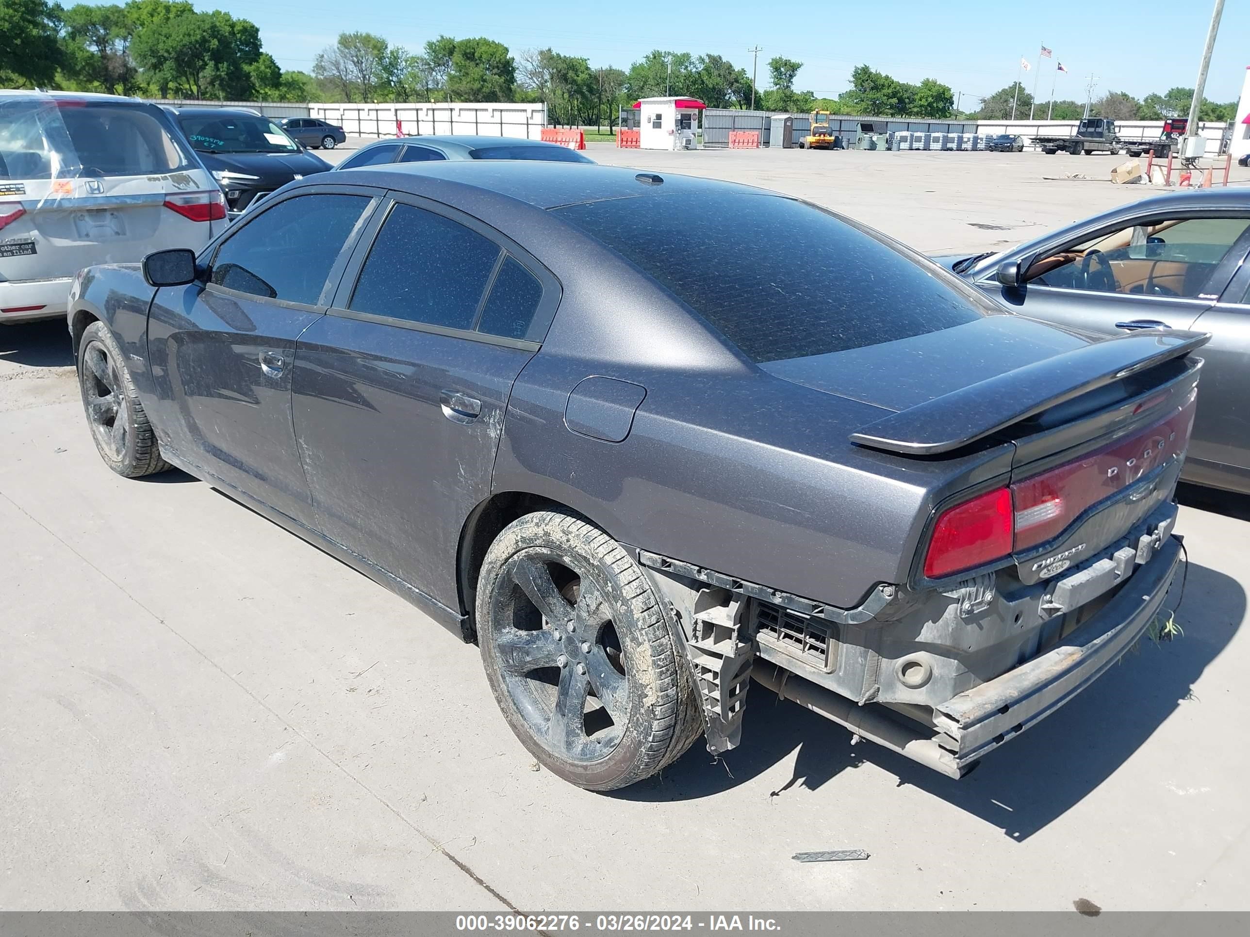 Photo 2 VIN: 2C3CDXCT7EH319483 - DODGE CHARGER 