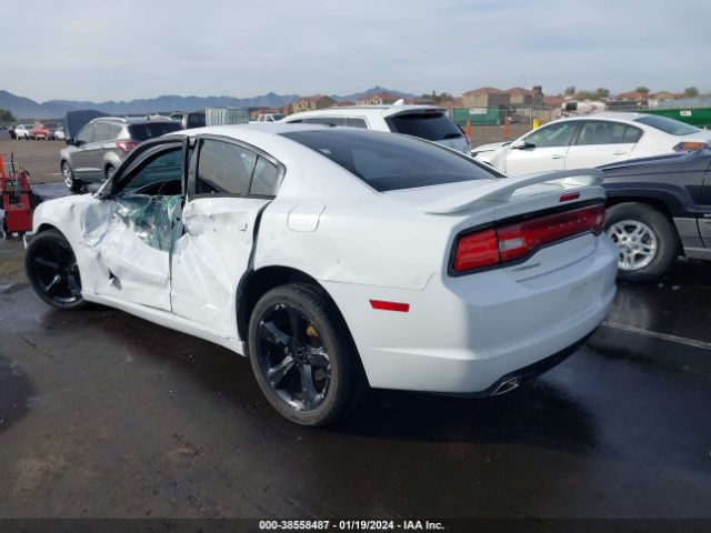 Photo 2 VIN: 2C3CDXCT8DH696077 - DODGE CHARGER 