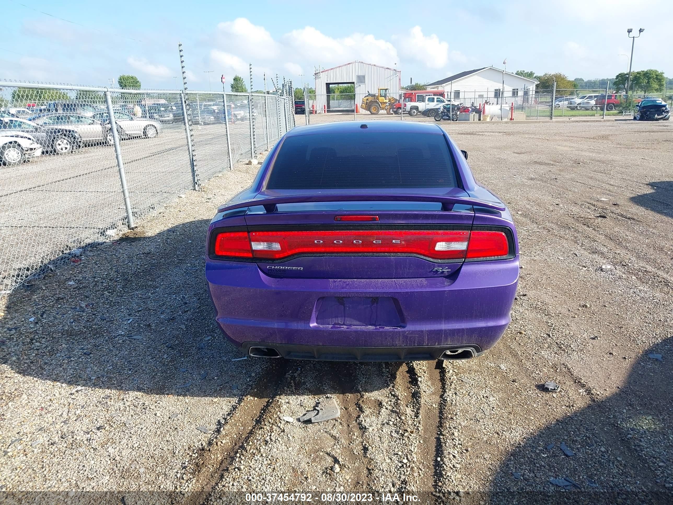 Photo 15 VIN: 2C3CDXCT8EH177970 - DODGE CHARGER 