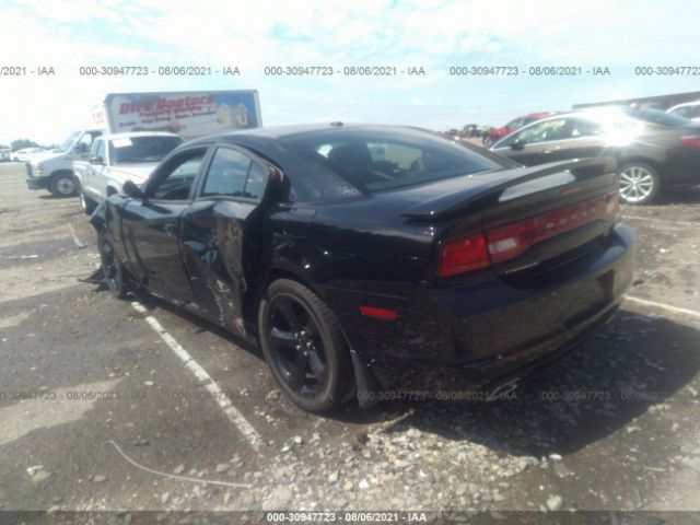 Photo 2 VIN: 2C3CDXCT8EH330265 - DODGE CHARGER 