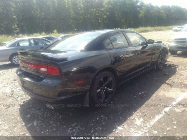 Photo 3 VIN: 2C3CDXCT8EH330265 - DODGE CHARGER 