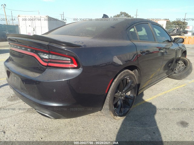 Photo 3 VIN: 2C3CDXCT8JH139875 - DODGE CHARGER 