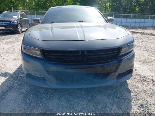 Photo 5 VIN: 2C3CDXCT8JH220827 - DODGE CHARGER 