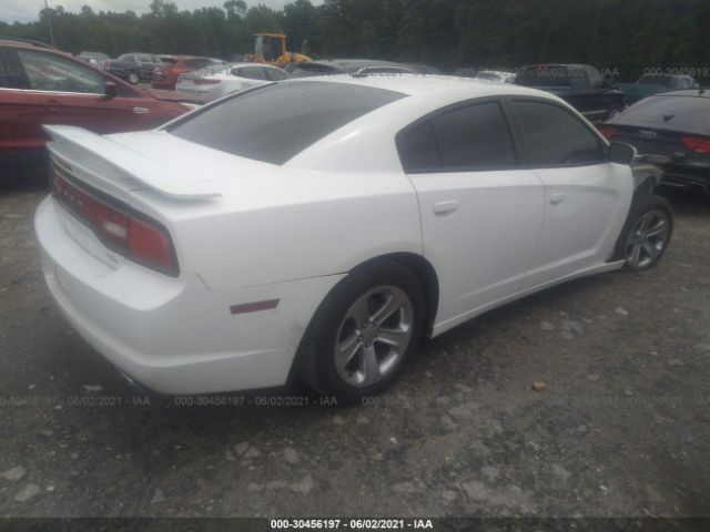 Photo 3 VIN: 2C3CDXCT9EH102839 - DODGE CHARGER 