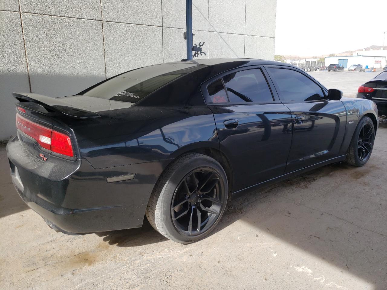 Photo 2 VIN: 2C3CDXCT9EH331232 - DODGE CHARGER 