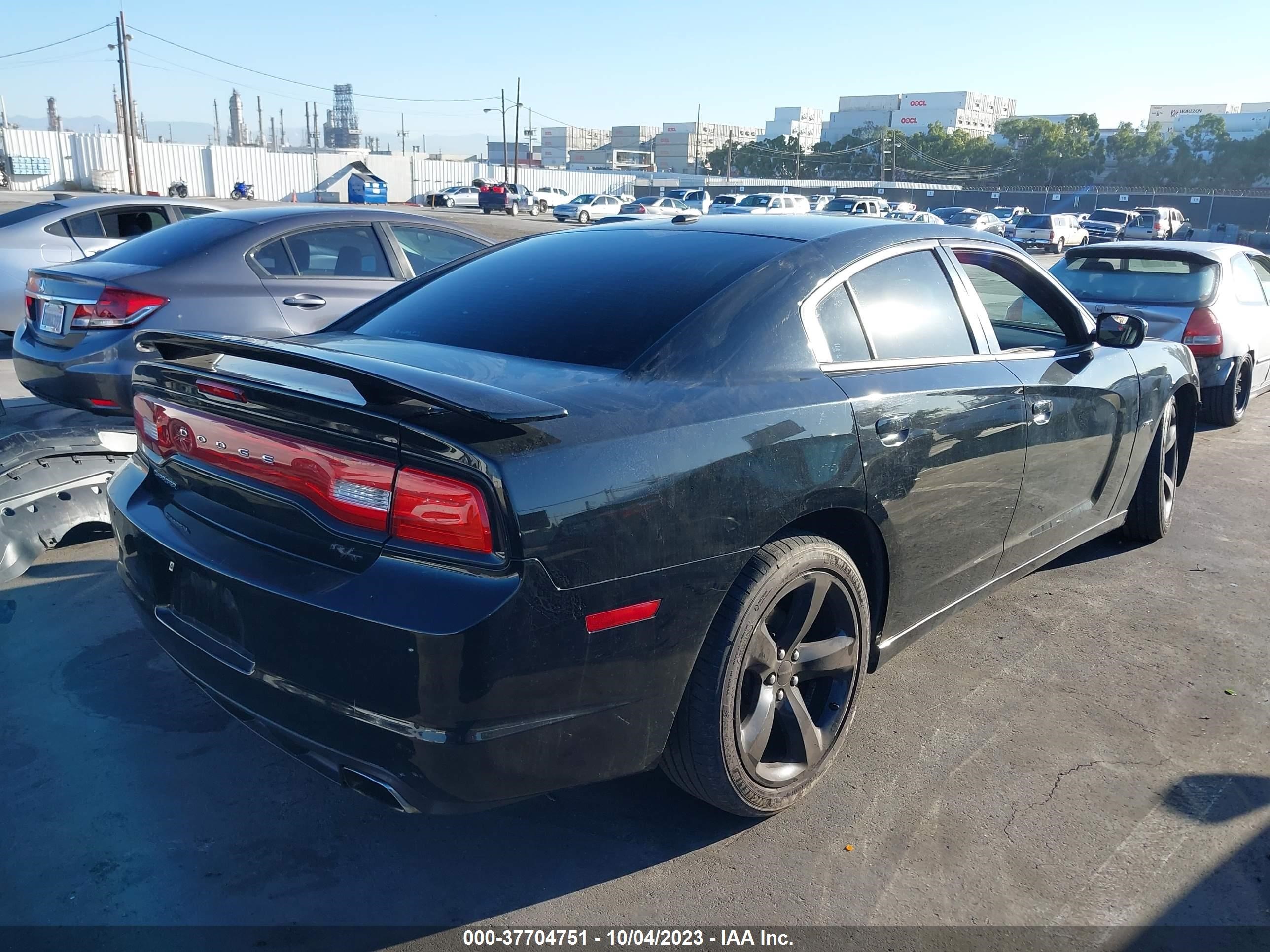 Photo 3 VIN: 2C3CDXCT9EH359600 - DODGE CHARGER 