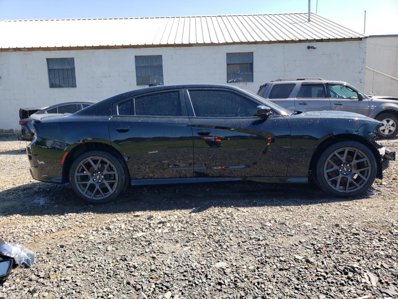 Photo 2 VIN: 2C3CDXCT9HH569571 - DODGE CHARGER 