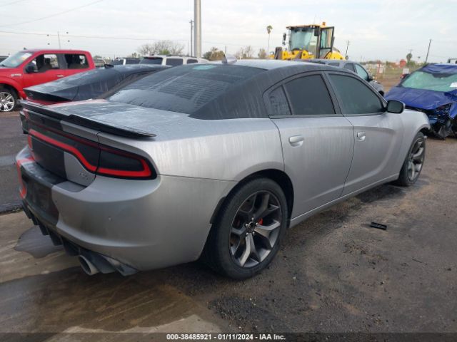 Photo 3 VIN: 2C3CDXCT9JH211859 - DODGE CHARGER 