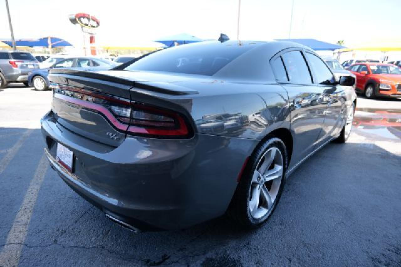 Photo 4 VIN: 2C3CDXCT9JH262326 - DODGE CHARGER 