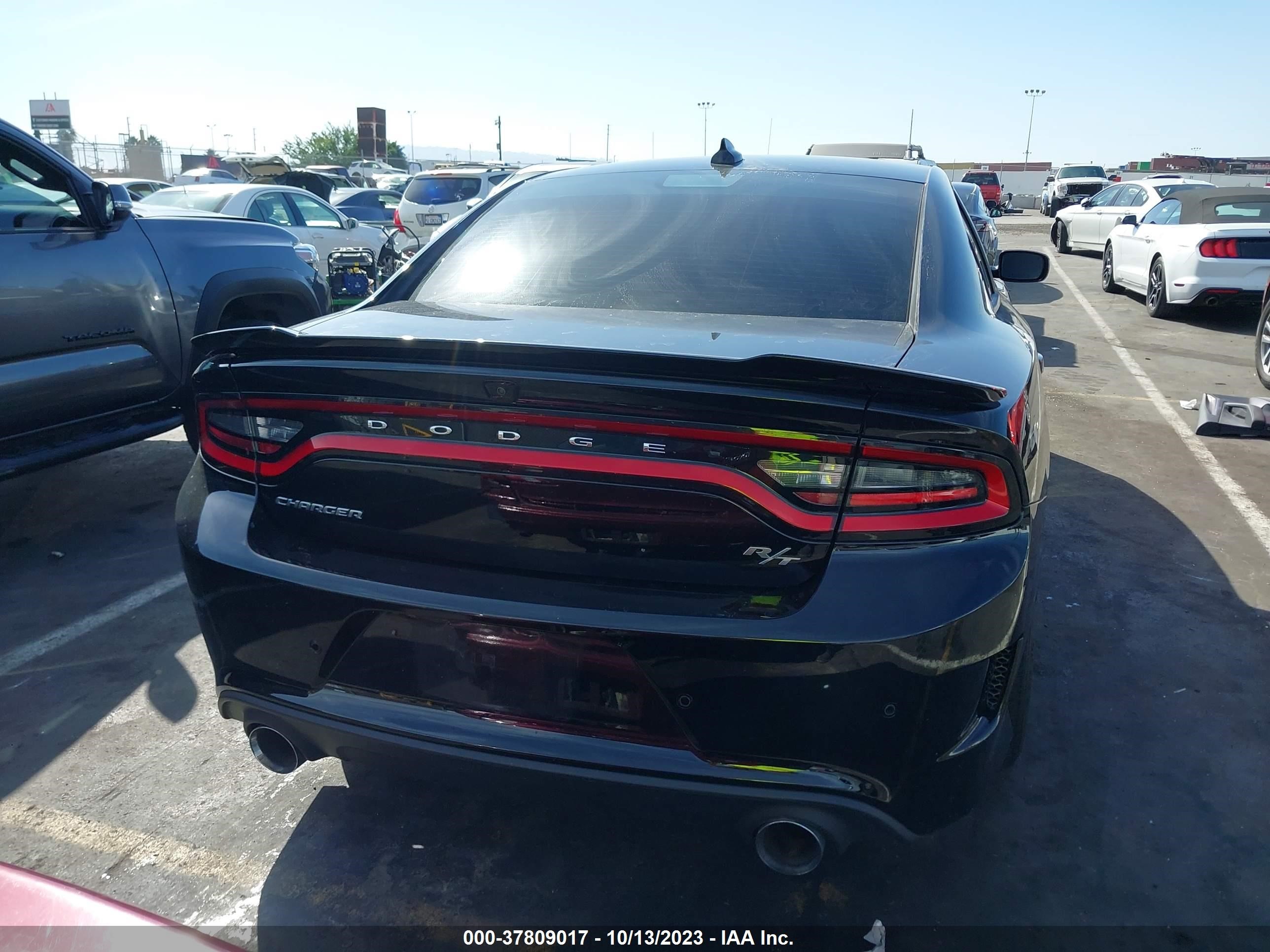 Photo 15 VIN: 2C3CDXCT9NH106597 - DODGE CHARGER 