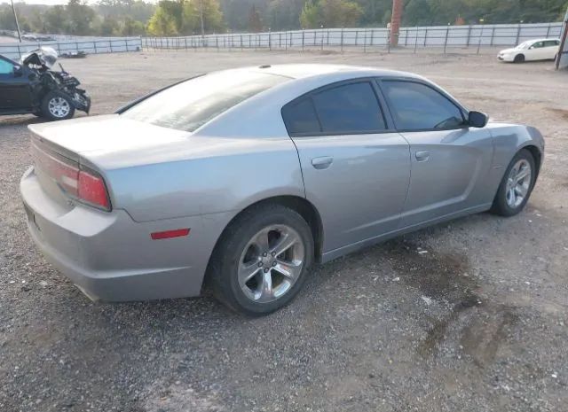 Photo 3 VIN: 2C3CDXCTXEH182345 - DODGE CHARGER 