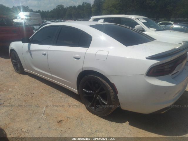 Photo 2 VIN: 2C3CDXCTXGH321859 - DODGE CHARGER 