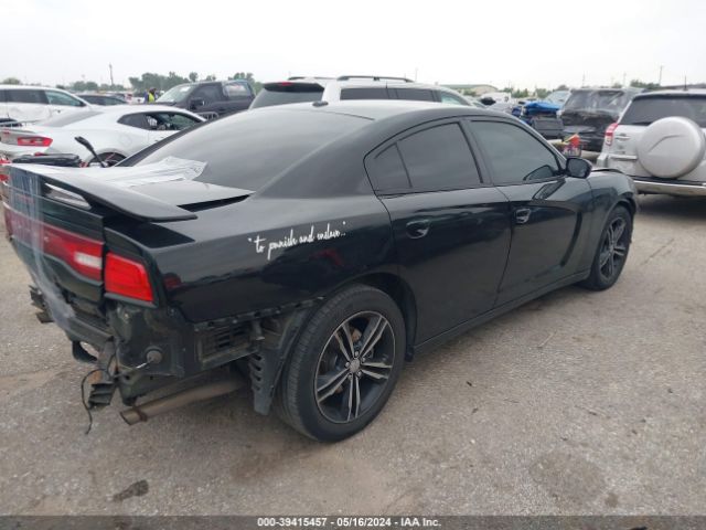 Photo 3 VIN: 2C3CDXDT5EH244717 - DODGE CHARGER 