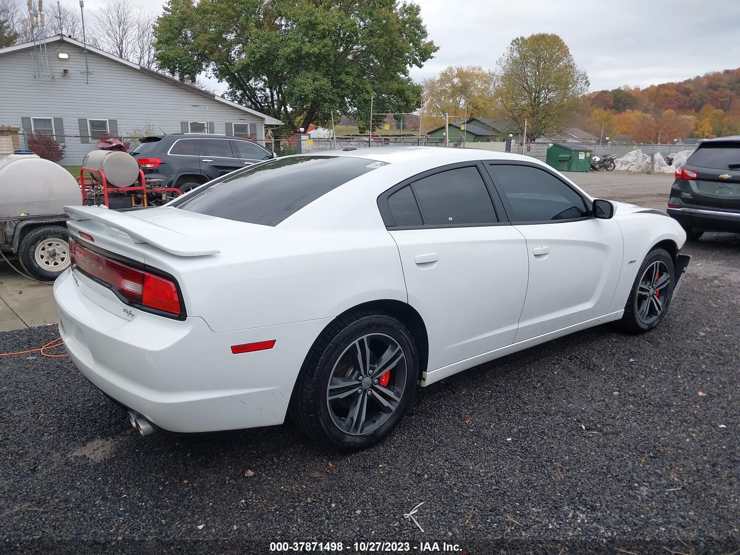 Photo 3 VIN: 2C3CDXDT9EH364701 - DODGE CHARGER 