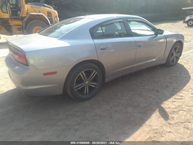 Photo 3 VIN: 2C3CDXDT9EH371762 - DODGE CHARGER 