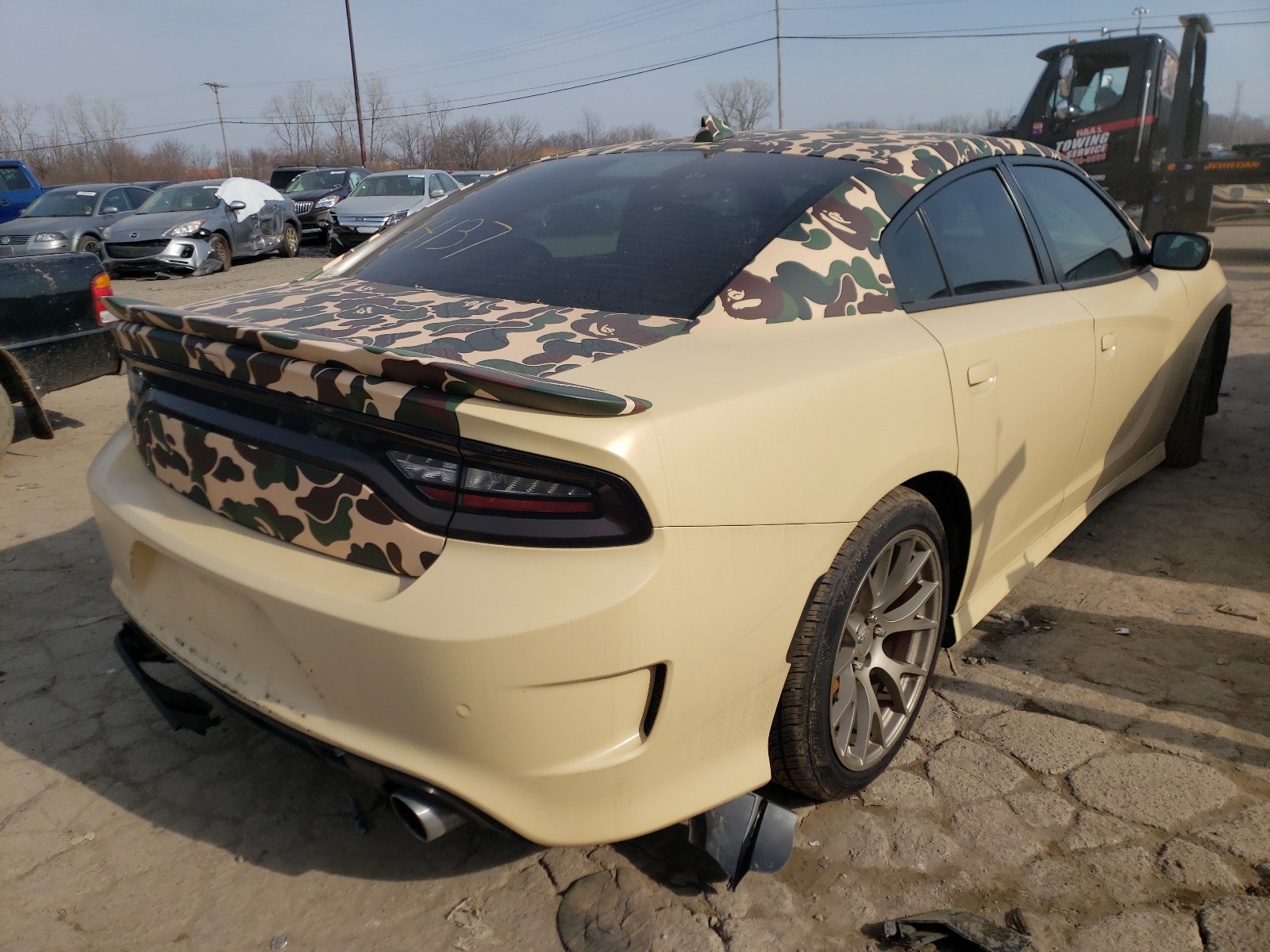 Photo 3 VIN: 2C3CDXEJ4FH820666 - DODGE CHARGER SR 