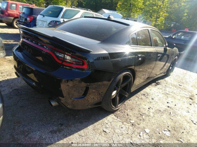 Photo 3 VIN: 2C3CDXGJ1HH595851 - DODGE CHARGER 