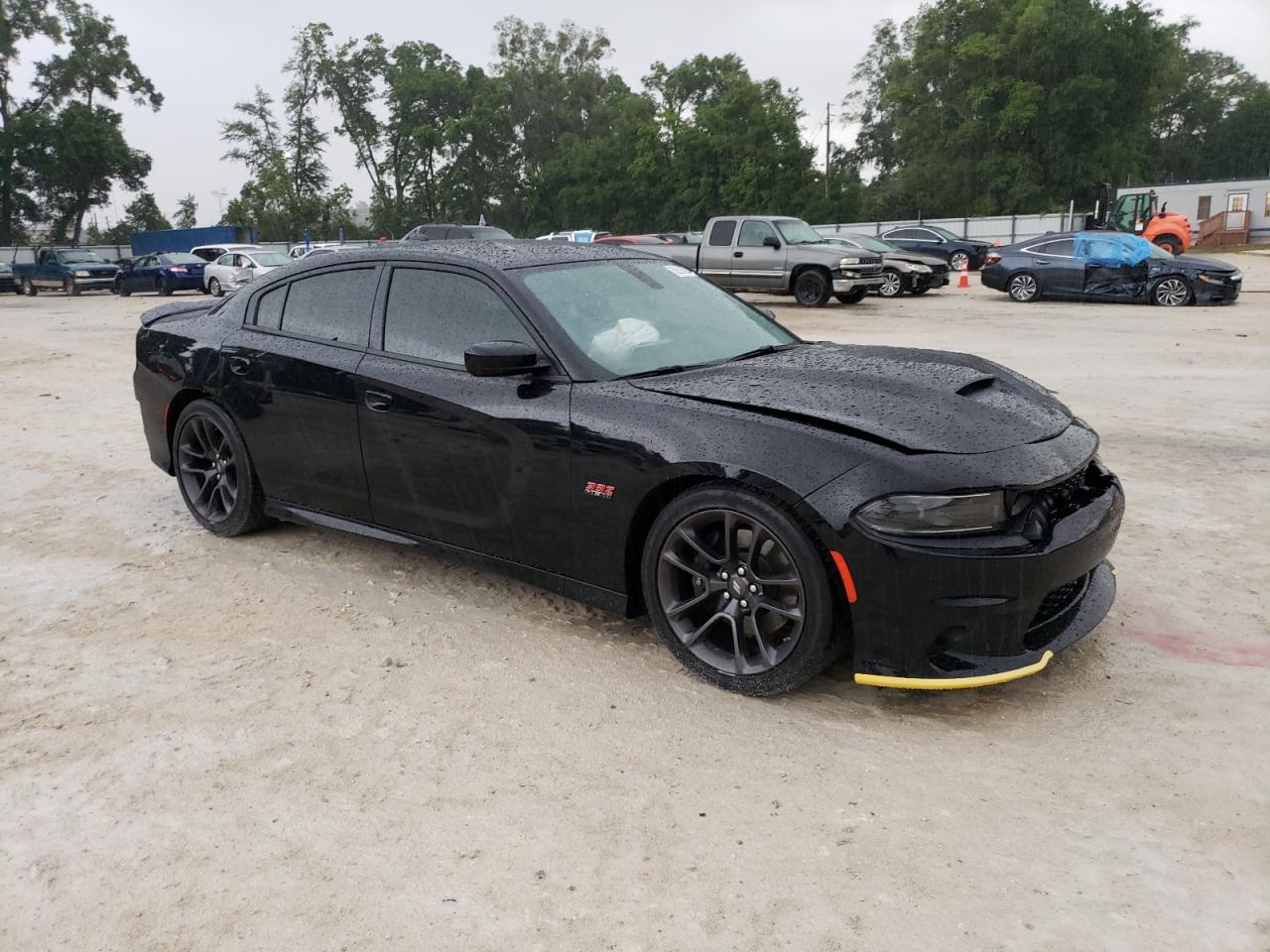 Photo 3 VIN: 2C3CDXGJ2PH607570 - DODGE CHARGER 