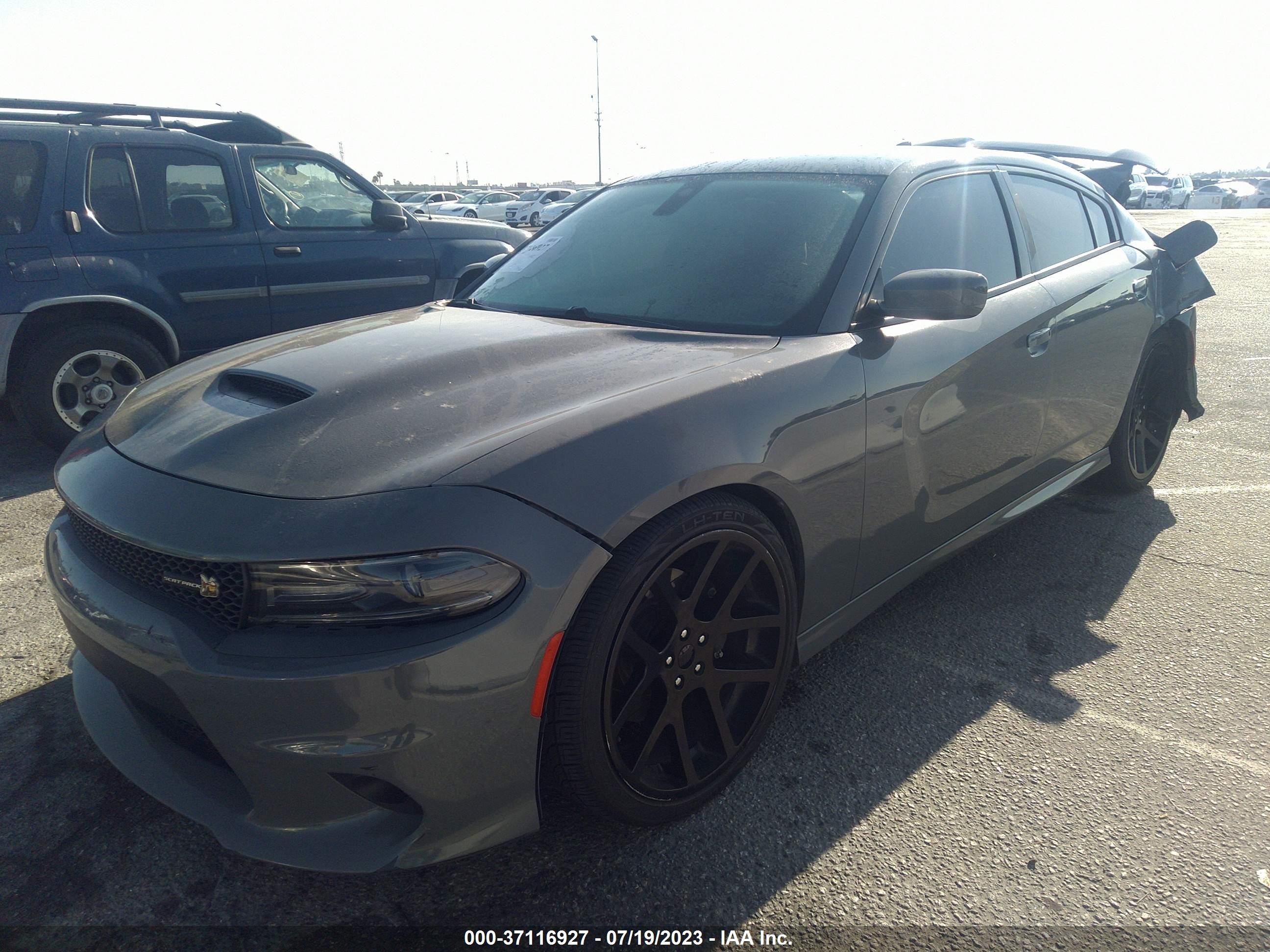 Photo 1 VIN: 2C3CDXGJ4JH248391 - DODGE CHARGER 