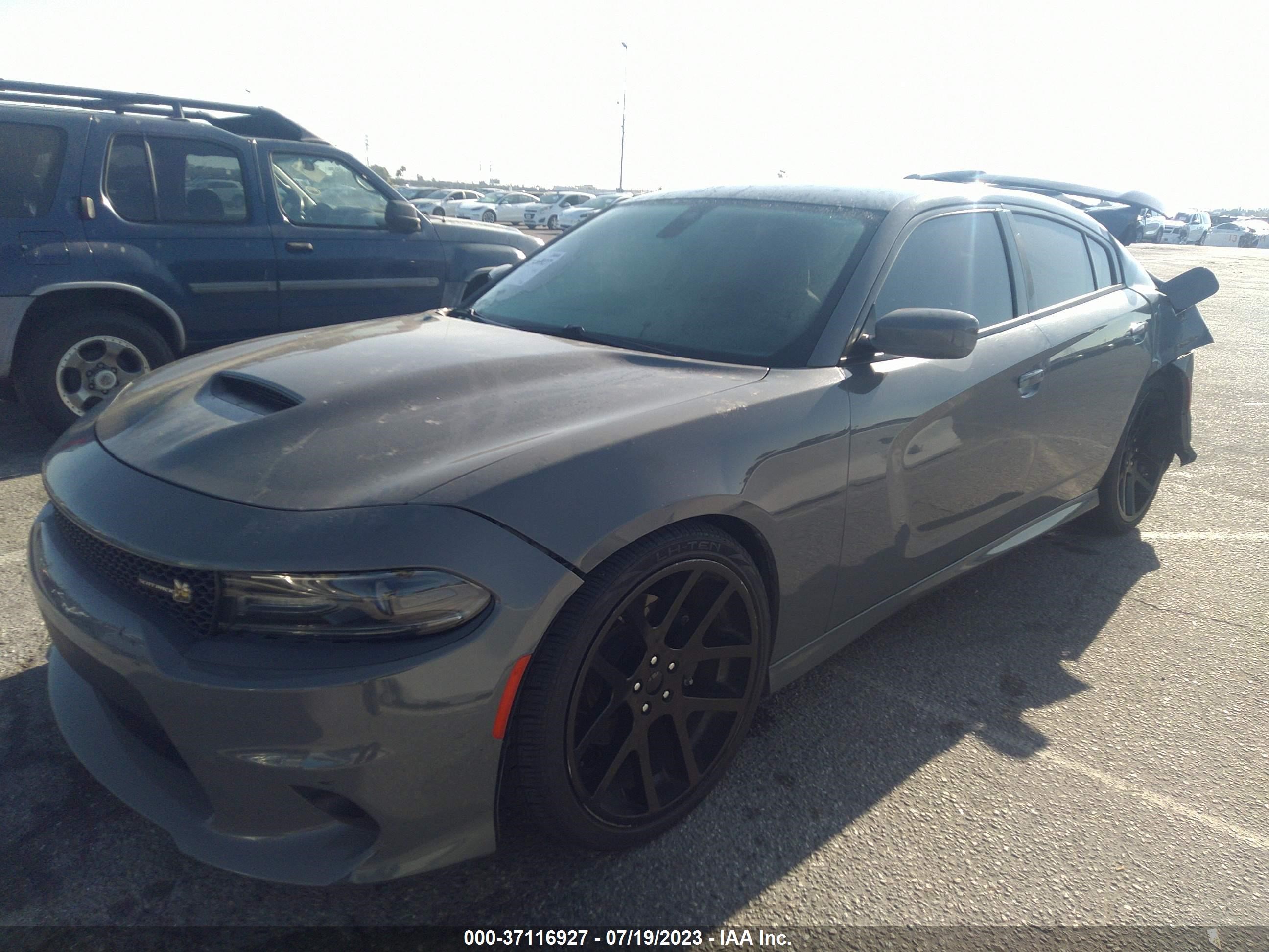 Photo 13 VIN: 2C3CDXGJ4JH248391 - DODGE CHARGER 