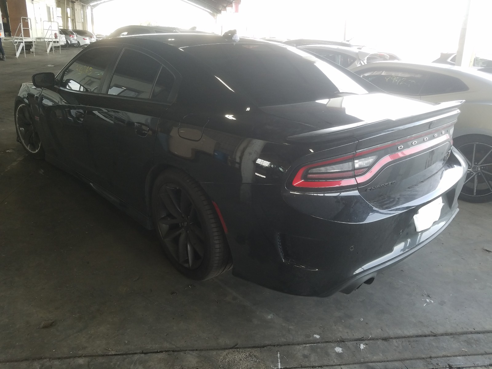 Photo 2 VIN: 2C3CDXGJ4KH697118 - DODGE CHARGER SC 