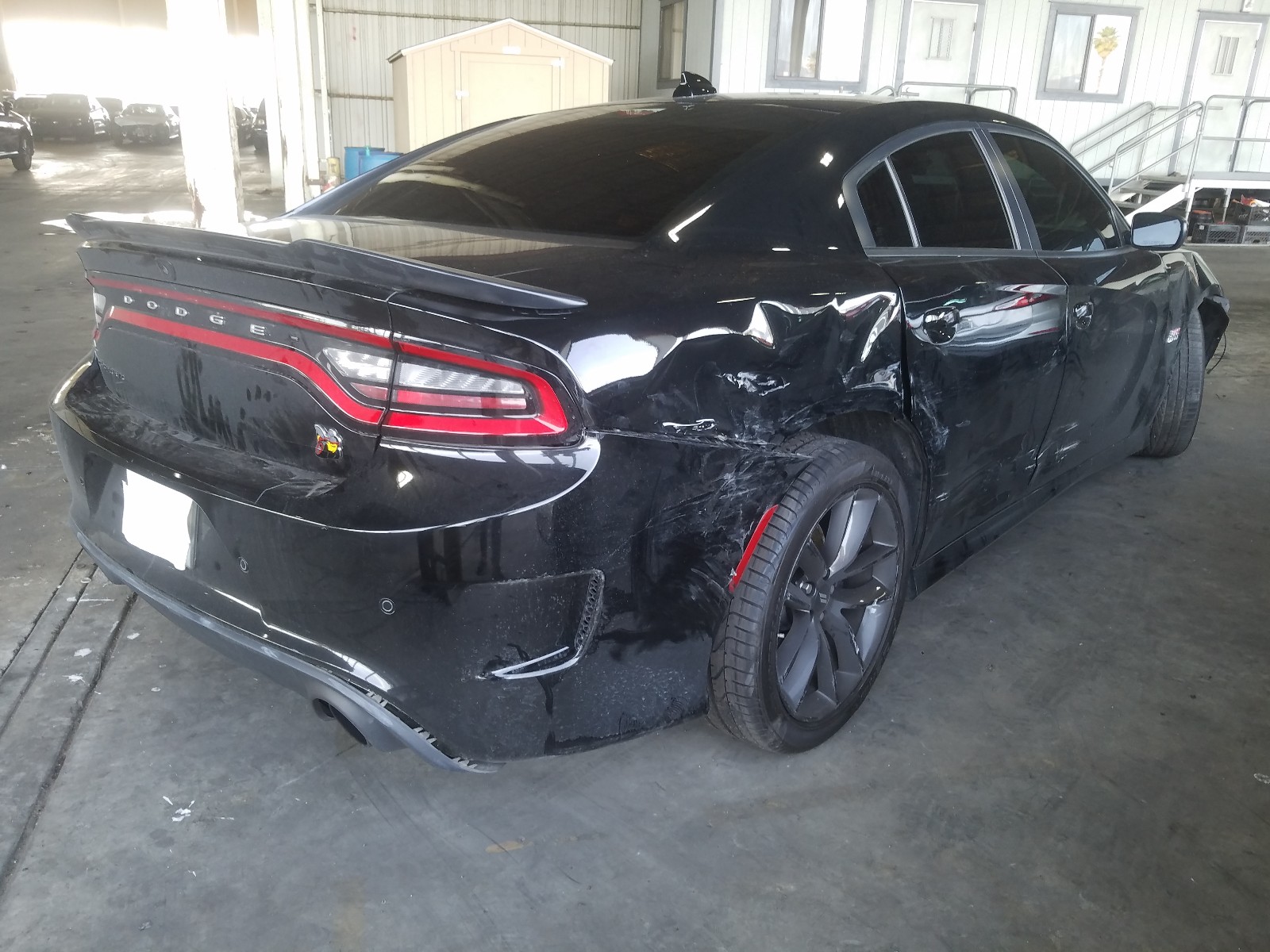 Photo 3 VIN: 2C3CDXGJ4KH697118 - DODGE CHARGER SC 