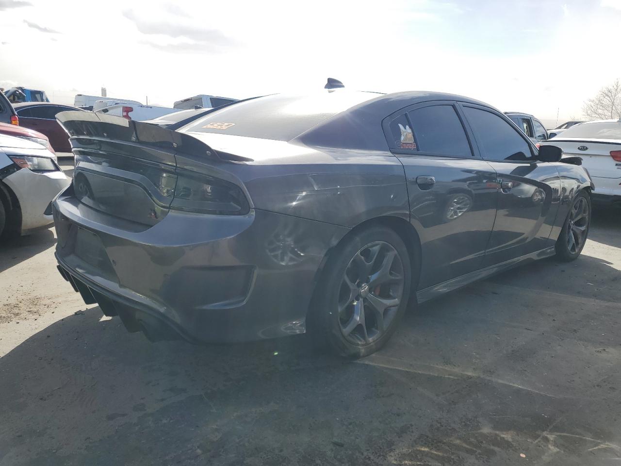 Photo 2 VIN: 2C3CDXGJ7HH634748 - DODGE CHARGER 