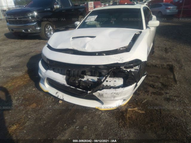 Photo 5 VIN: 2C3CDXGJ7KH742665 - DODGE CHARGER 