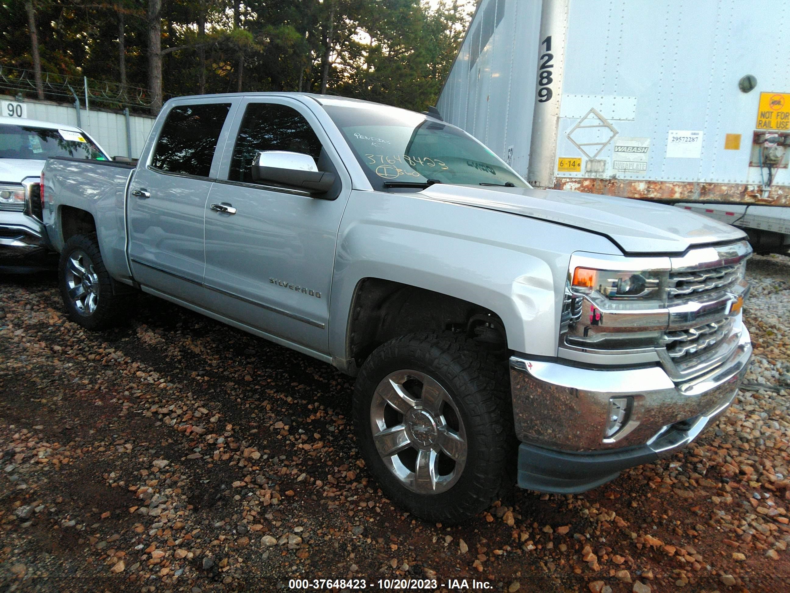 Photo 0 VIN: 2C3CDXGJ7LH153522 - CHEVROLET SILVERADO 