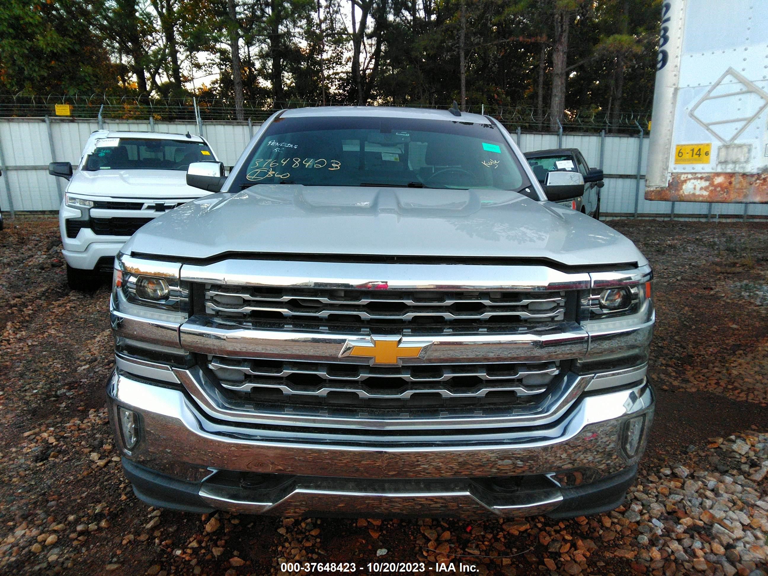 Photo 11 VIN: 2C3CDXGJ7LH153522 - CHEVROLET SILVERADO 