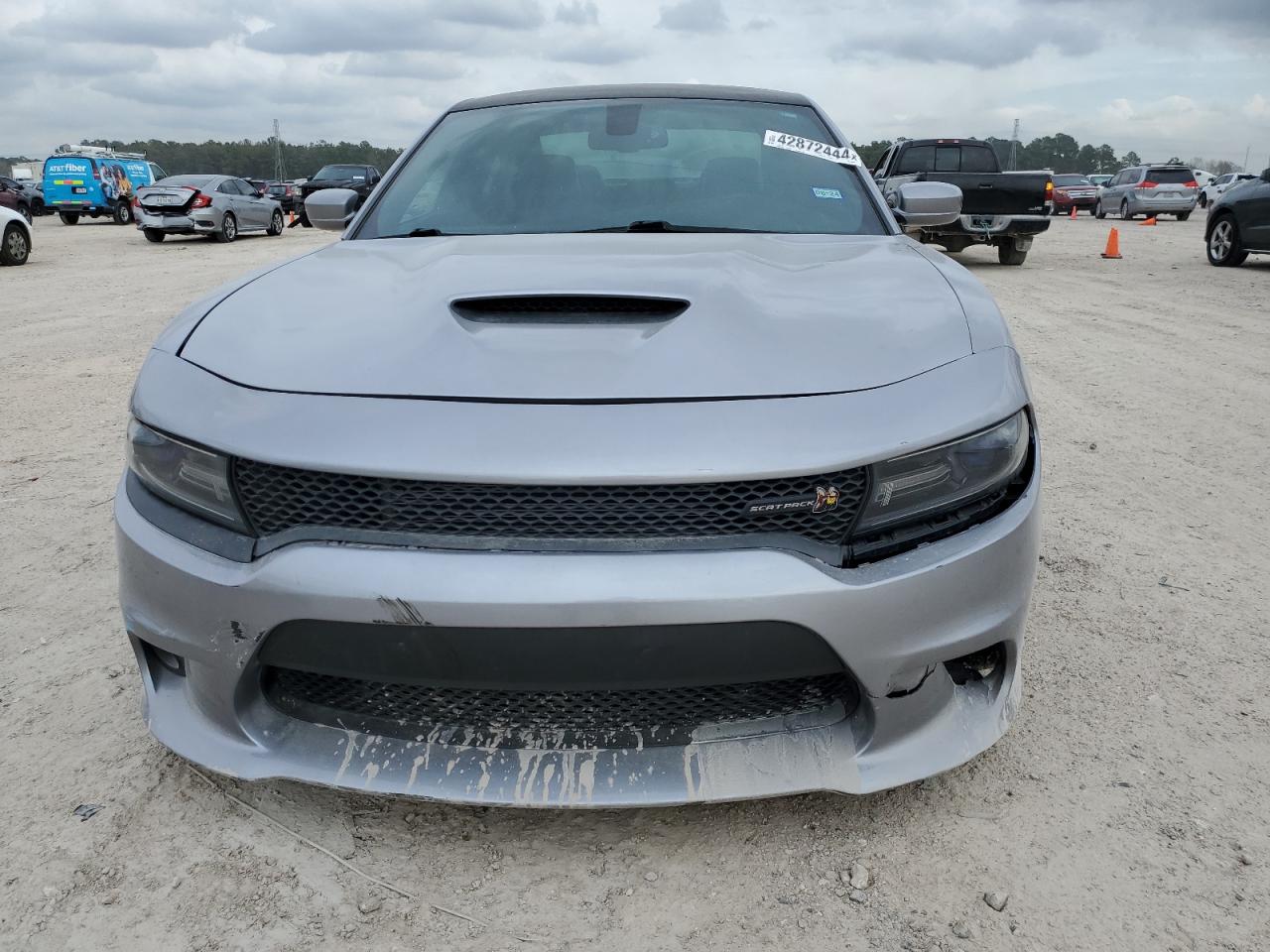 Photo 4 VIN: 2C3CDXGJ8GH351810 - DODGE CHARGER 