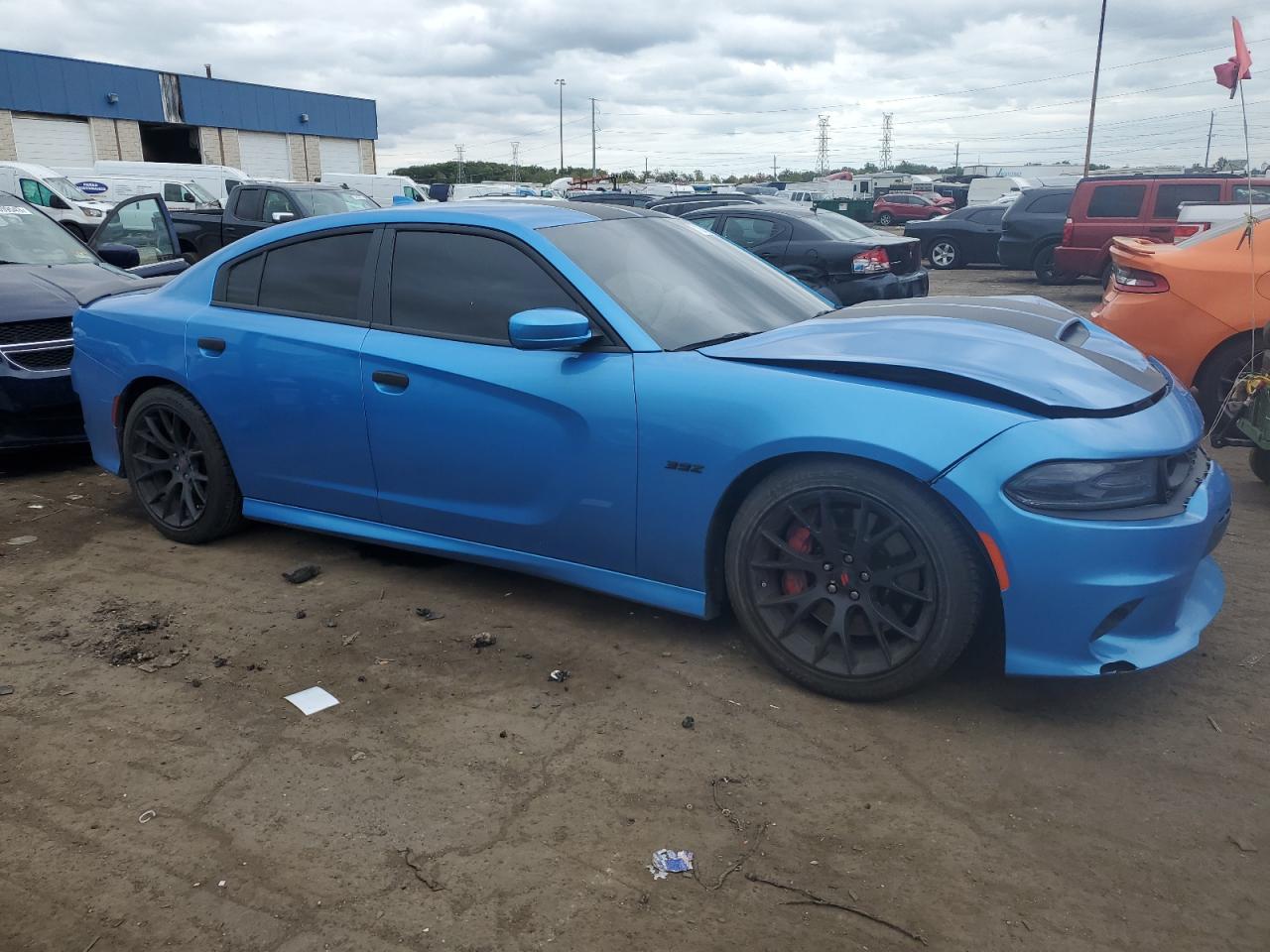 Photo 3 VIN: 2C3CDXGJ8KH639349 - DODGE CHARGER 