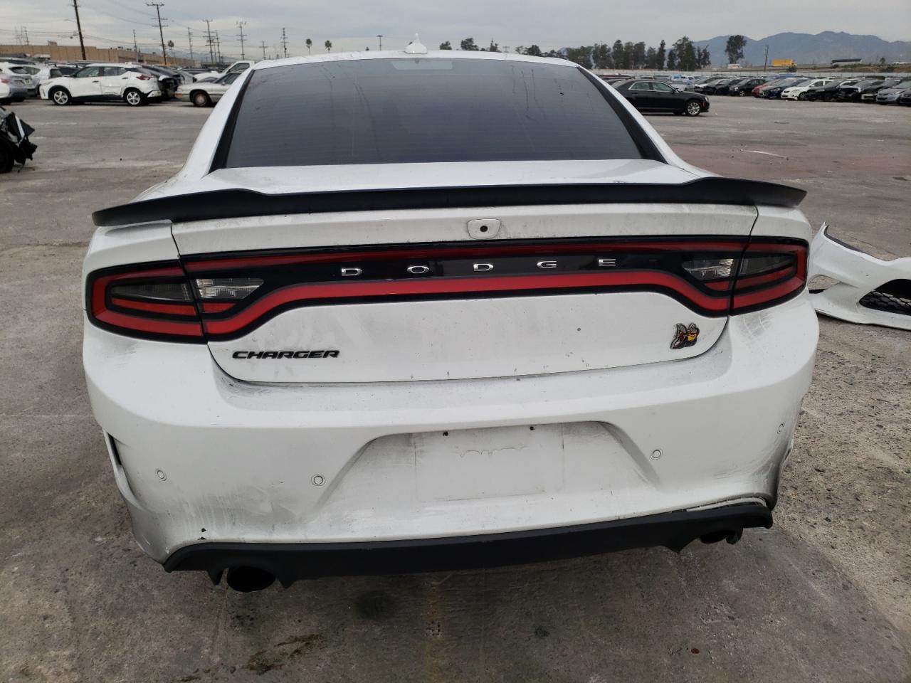 Photo 5 VIN: 2C3CDXGJXNH176750 - DODGE CHARGER 