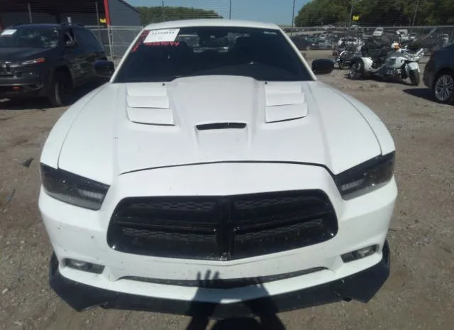 Photo 5 VIN: 2C3CDXHG0CH303490 - DODGE CHARGER 