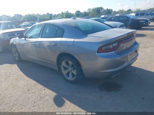 Photo 2 VIN: 2C3CDXHG0GH132133 - DODGE CHARGER 