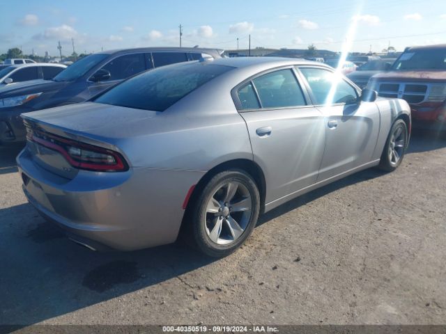 Photo 3 VIN: 2C3CDXHG0GH132133 - DODGE CHARGER 