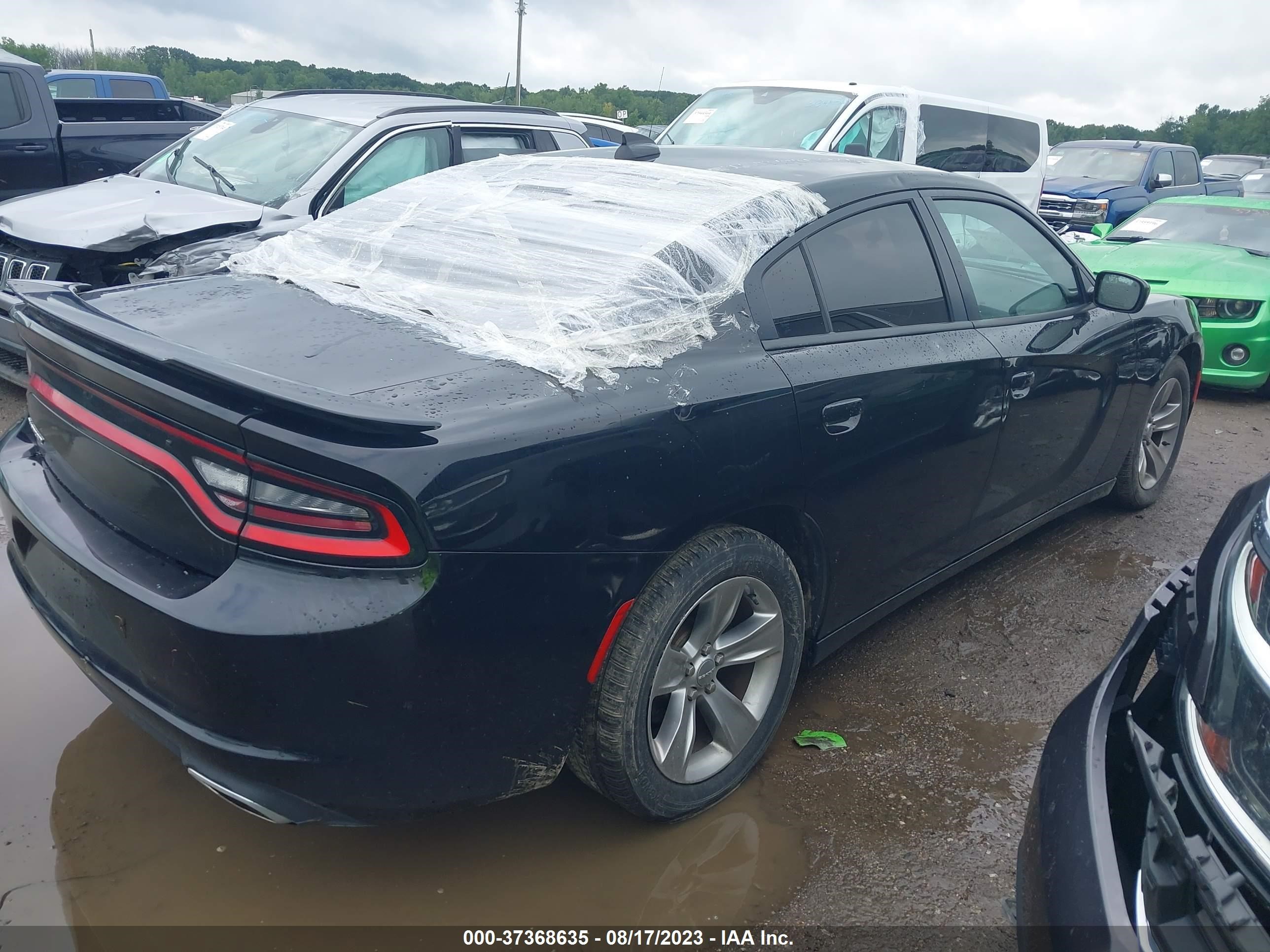 Photo 3 VIN: 2C3CDXHG0GH332560 - DODGE CHARGER 