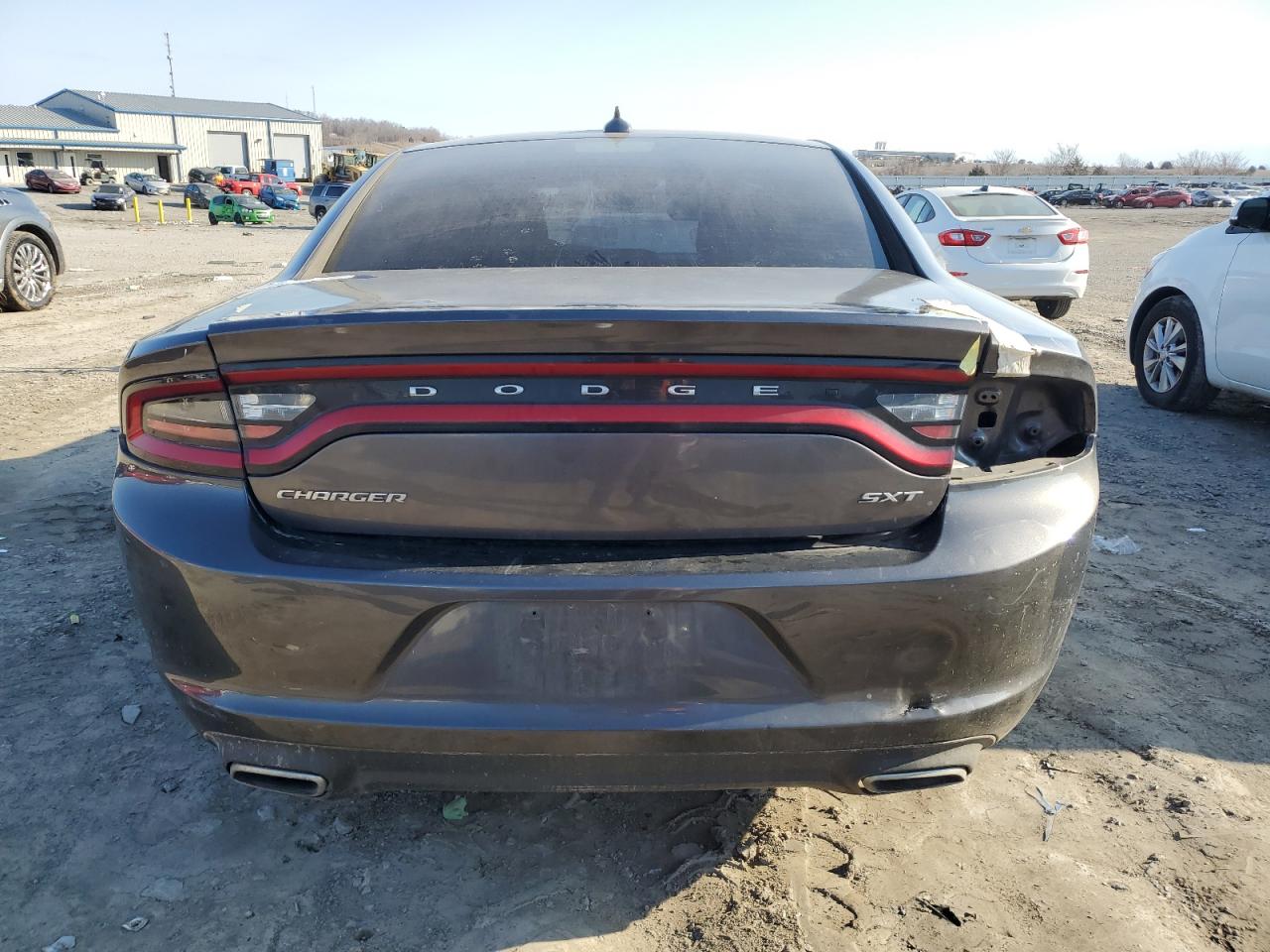 Photo 5 VIN: 2C3CDXHG0HH615252 - DODGE CHARGER 