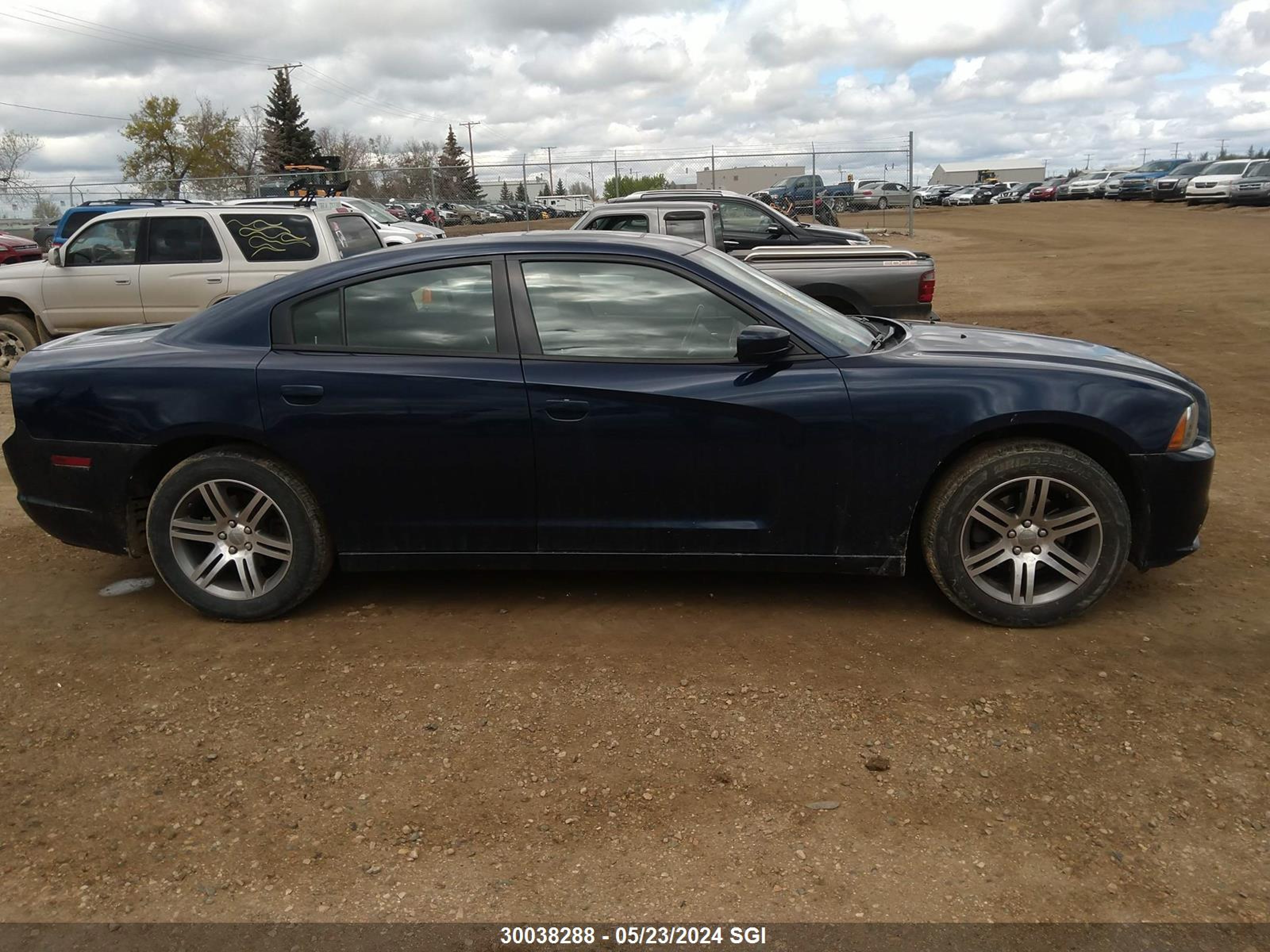 Photo 12 VIN: 2C3CDXHG1EH263942 - DODGE CHARGER 