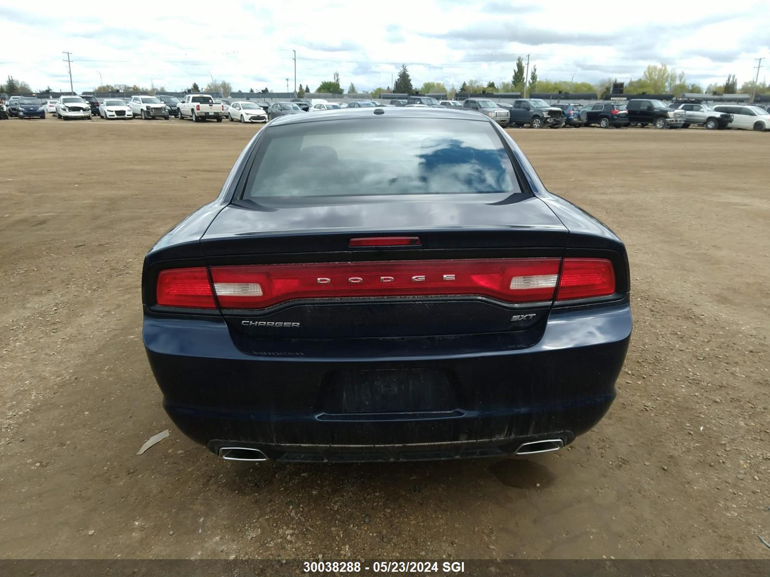 Photo 15 VIN: 2C3CDXHG1EH263942 - DODGE CHARGER 